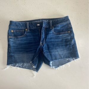 AEO Jean Shortie -Size 6